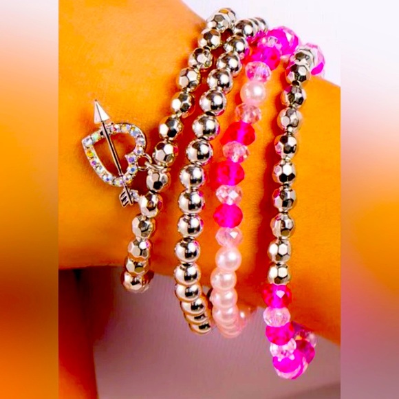 🩷💞🩷  “HEART-STRUCK HAUTE” MULTI STRETCH BRACELET ~ PAPARAZZI❗️4 in 1❗️🩷💞🩷 - Picture 2 of 3